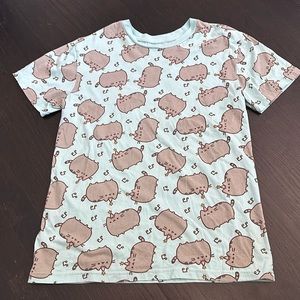 Pusheen T-shirt